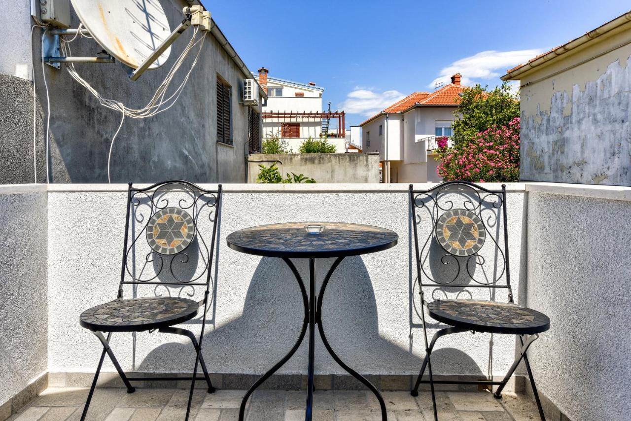 Apartament Yula